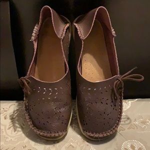 Cozy Brown Slip On Size 5